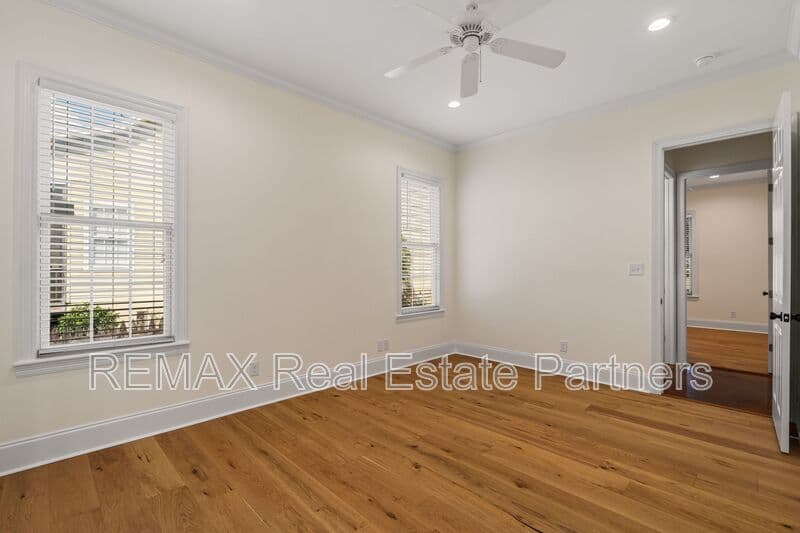 Hattiesburg House: 39 Robins Nest