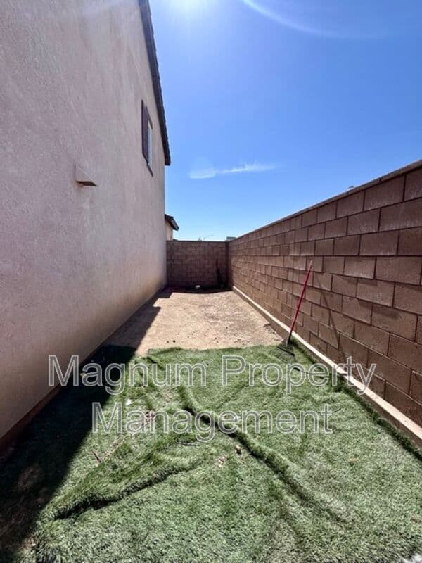 Winchester House: 28798 Enclave Ln