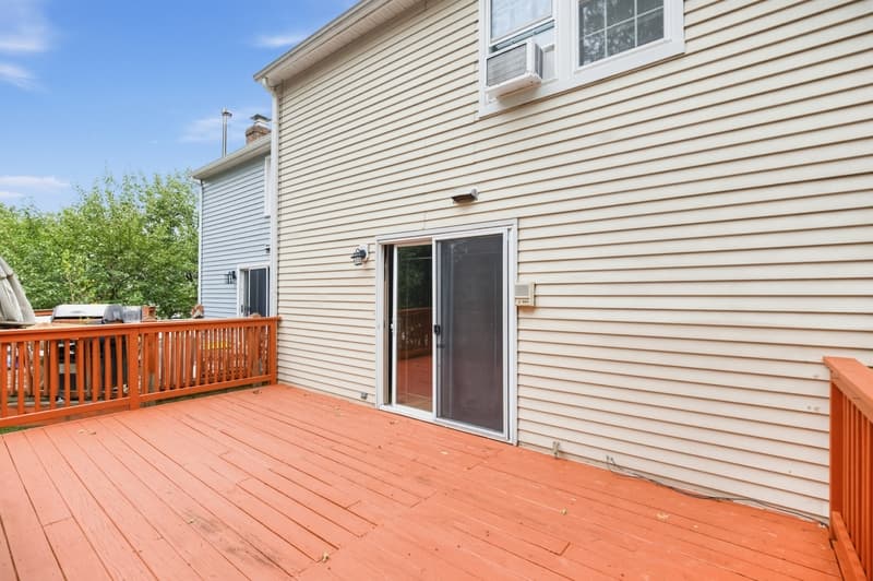 Parkville Condo: 139 East Orange Court