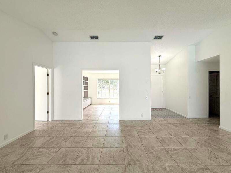Hudson House: 13636 Dunwoody Court
