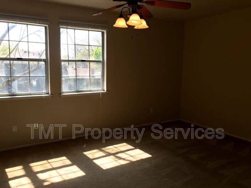 Citrus Heights House: 6503 Donegal Dr