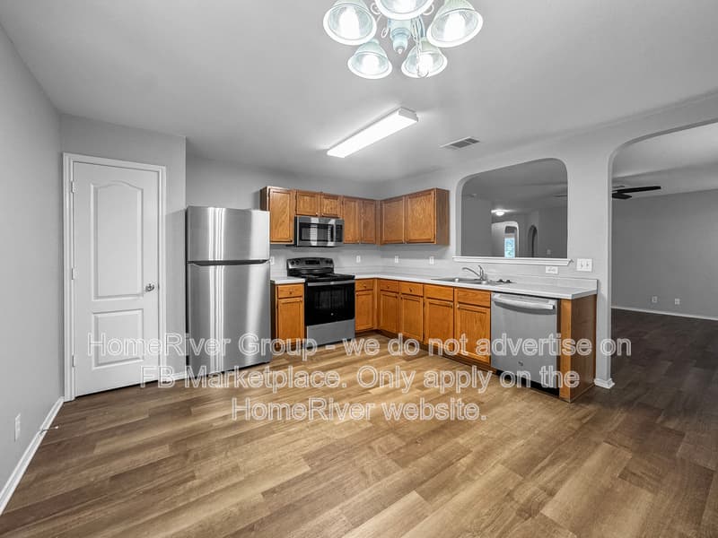 San Antonio House: 6831 Timberlake Run