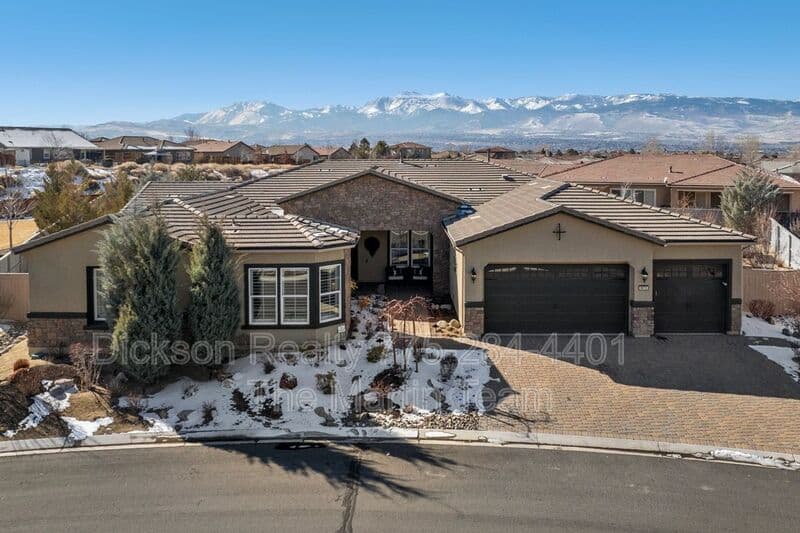 Reno House: 9915 Sea Breeze Lane
