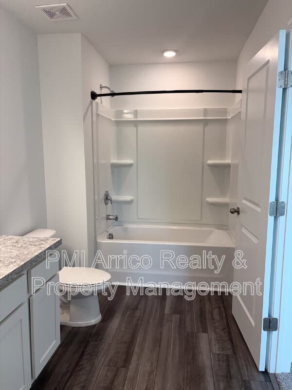 Gibsonton Townhome: 6371 Kay Morgan Lane
