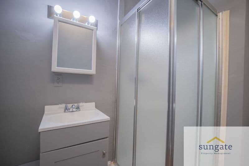 Baltimore Condo: 2635 N Charles St