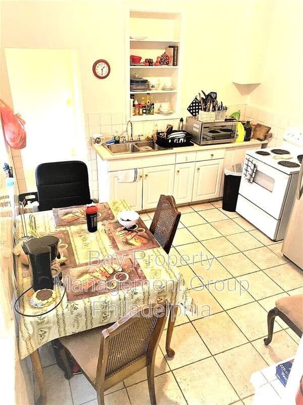 Philadelphia Condo: 2213 N Camac St