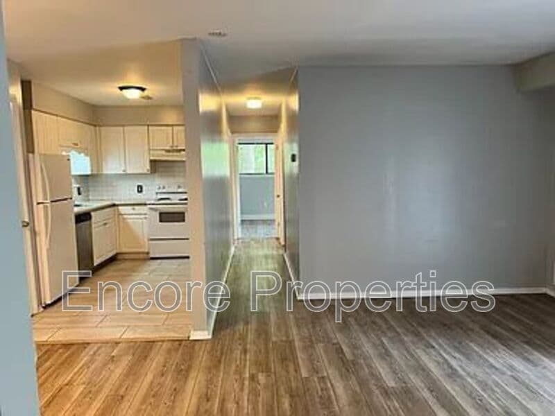 Raleigh Condo: 1299 Schaub Drive
