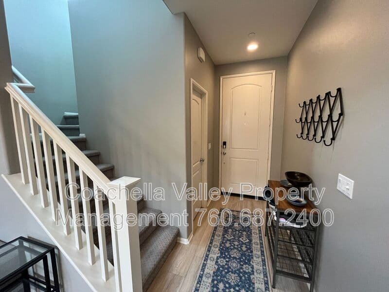 Palm Desert Condo: 321 Paseo Gusto