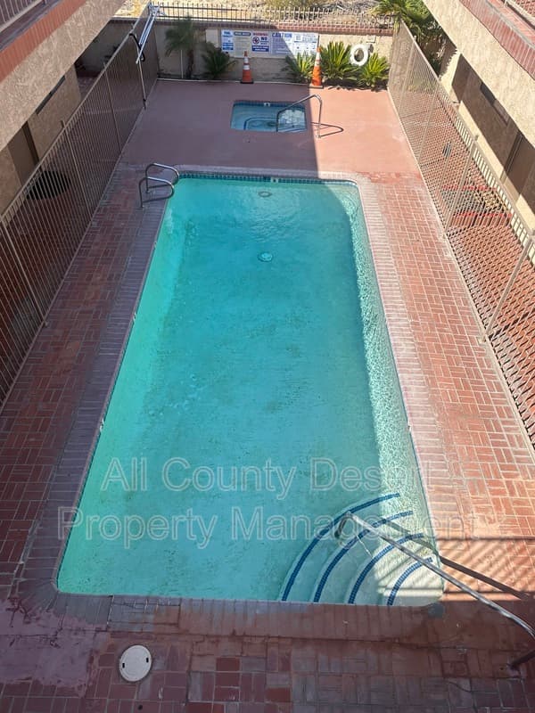 Desert Hot Springs Condo: 13079 Eliseo Rd