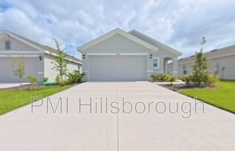 Parrish House: 10008 Caddo Drive