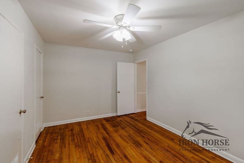 Athens House: 160 Harold Drive