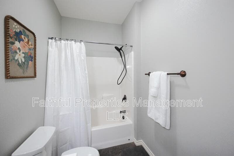 Lindale Condo: 14235 CR 452 - 5