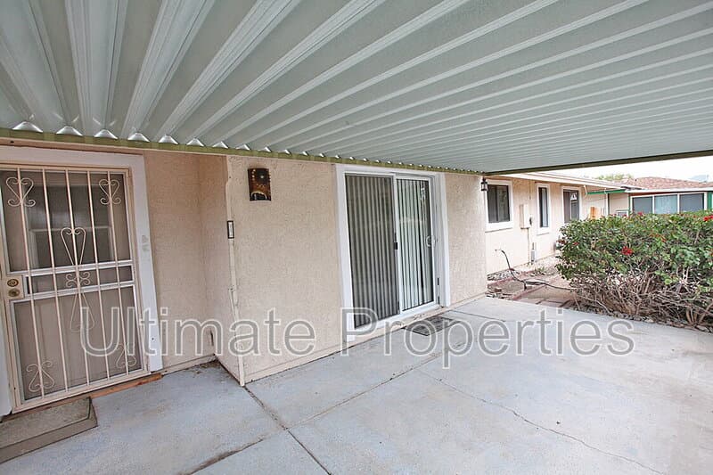 Sun City House: 9331 W Arrowhead Dr