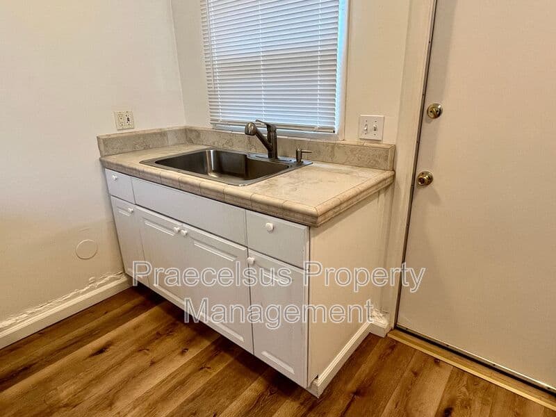 Chula Vista Condo: 270 Whitney St
