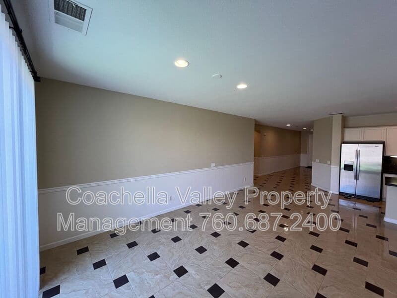 Coachella House: 49126 Pluma Roja Place