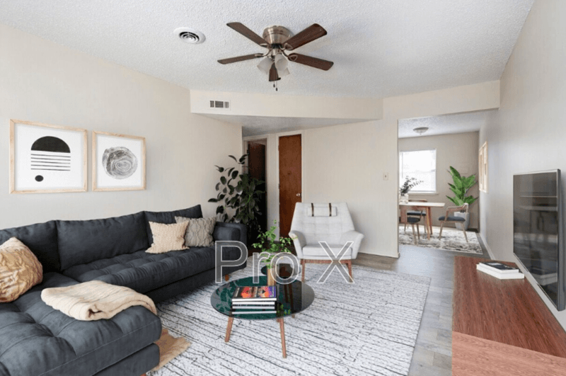 Fayetteville House: 1851 W Deane St