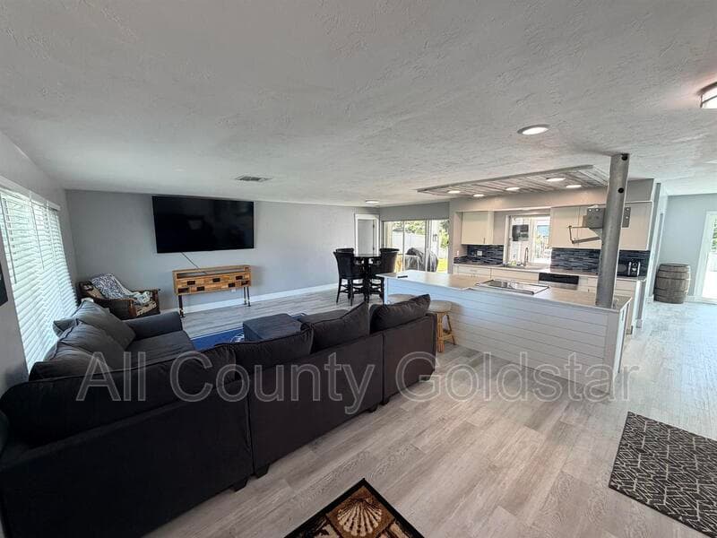 Port Charlotte House: 4502 Wynkoop Circle