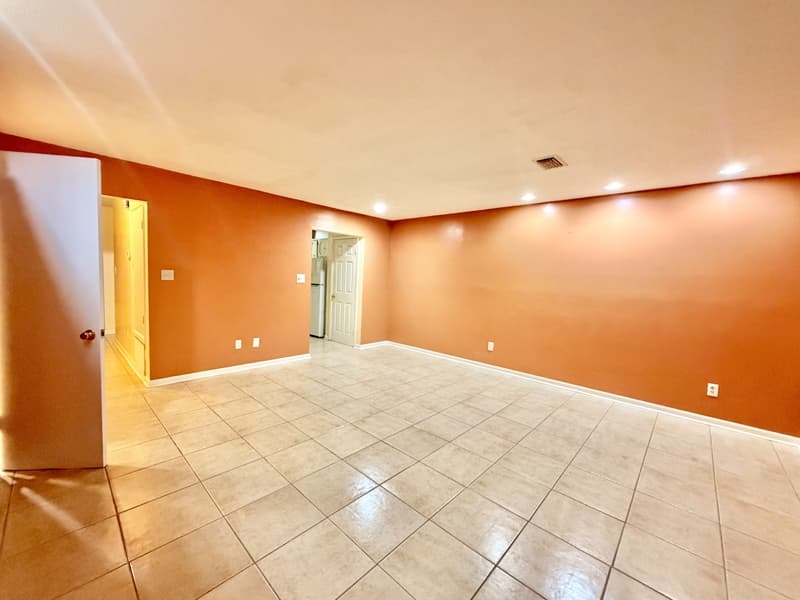 Shalimar Condo: 41 12th Street - 1