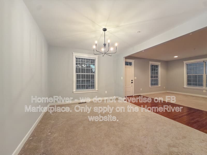 Bristow House: 9648 Tarvie Cir