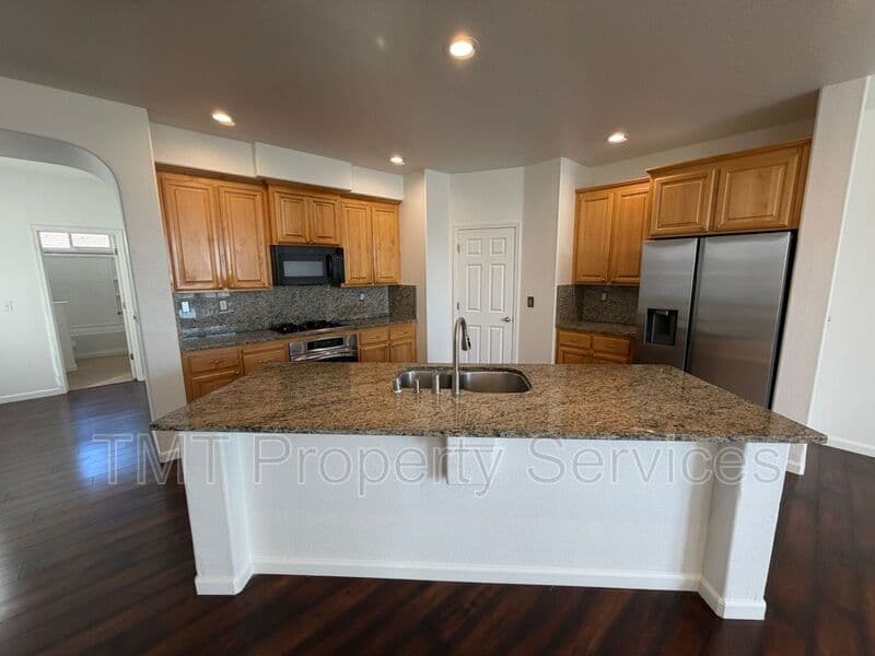 Rancho Cordova House: 11009 International Drive