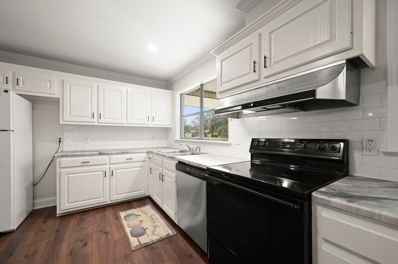 Baton Rouge House: 8709 Forest Hill Drive