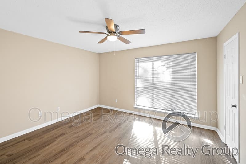 Theodore House: 5451 Quail Run E