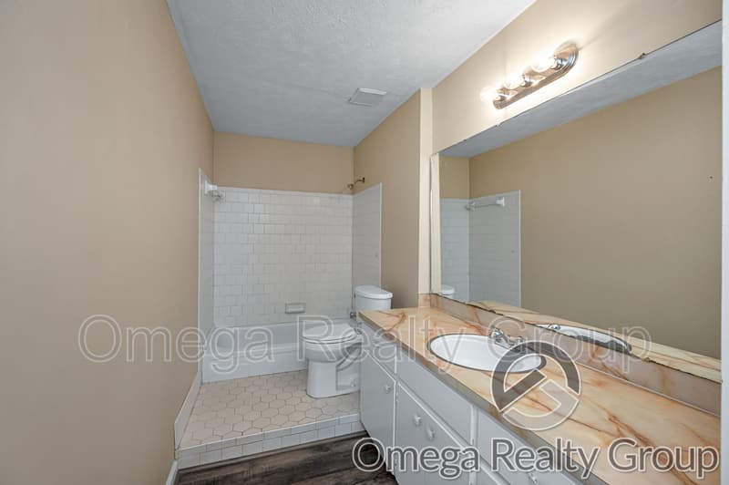 Montgomery House: 4318 Mabson Dr