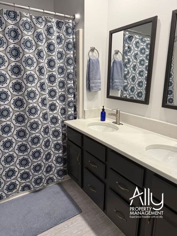 Charlottesville Condo: 1327 Le Parc Terrace - 1