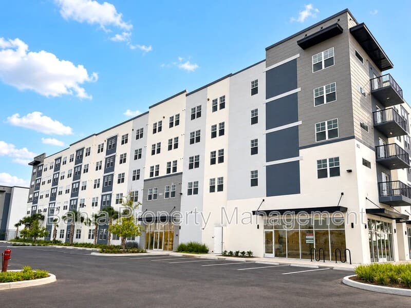 Orlando Condo: 5563 Millenia Park Blvd