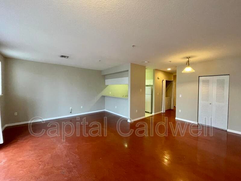 Tampa Condo: 2002 E 5th Ave #303