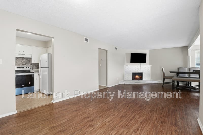 Fort Worth Condo: 6811 Trail Lake Drive