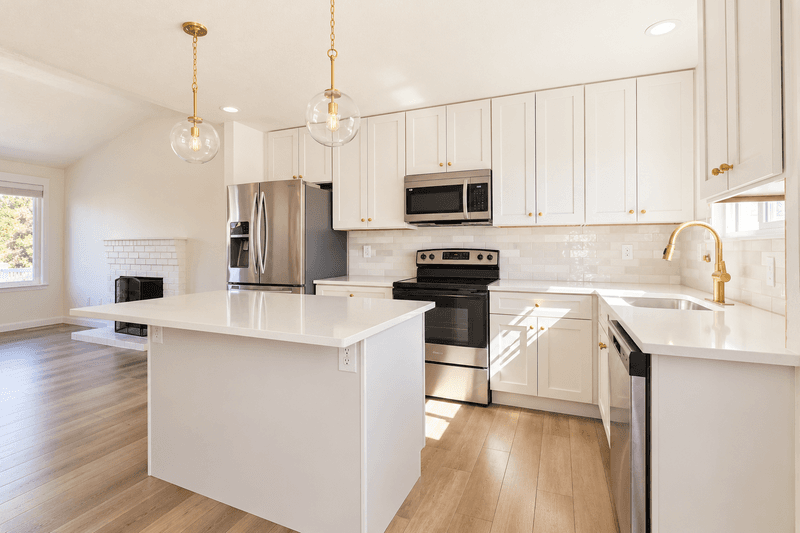 Aurora House: 4264 South Halifax Way