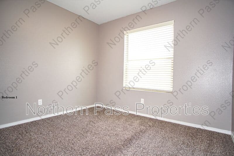 El Paso House: 14913 Tierra Isaiah