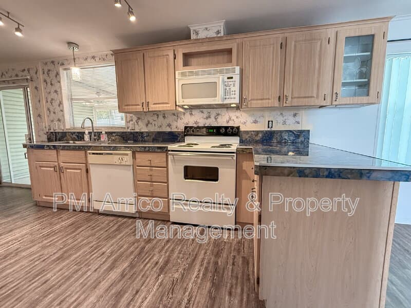 Valrico House: 3515 Zephyr Ln