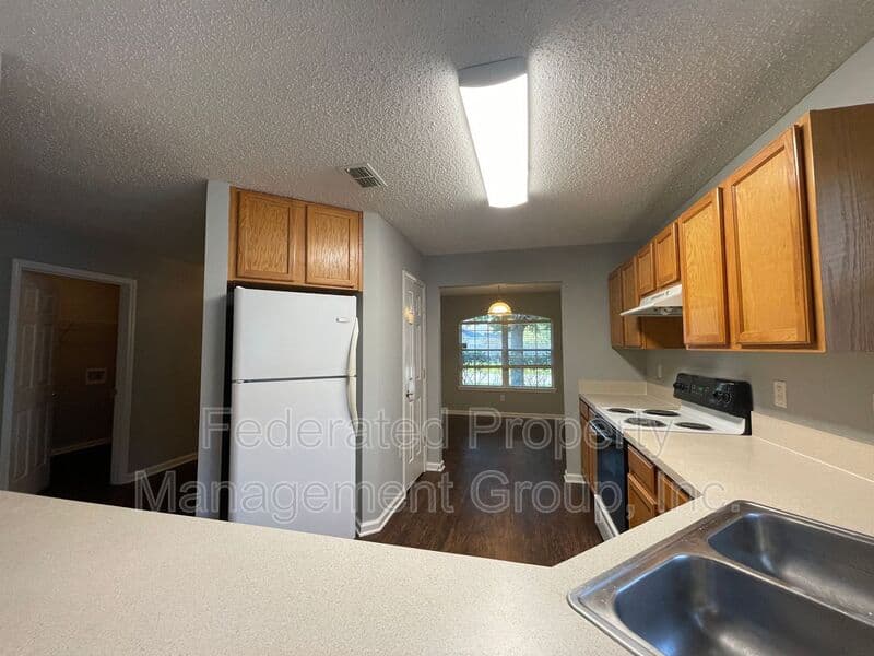 JACKSONVILLE House: 9374 DANIELS MILL DRIVE