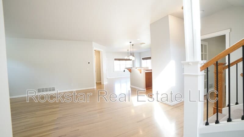 Liberty Lake House: 24999 E Ludlow Ave