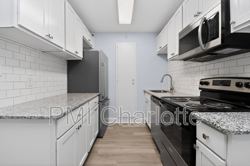 Charlotte Condo: 831 Mcalway Rd