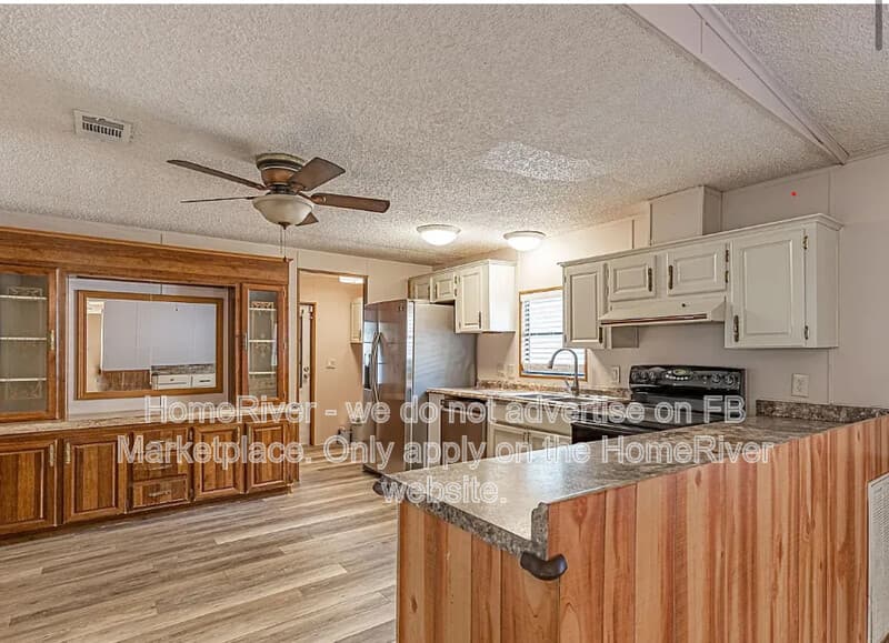 Jacksonville House: 7531 Covewood Dr