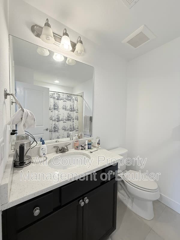 Longmont Townhome: 737 Grandview Meadows Drive