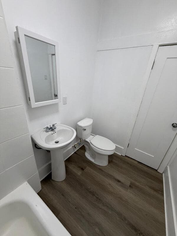 Long Beach Condo: 433 W 4th Street