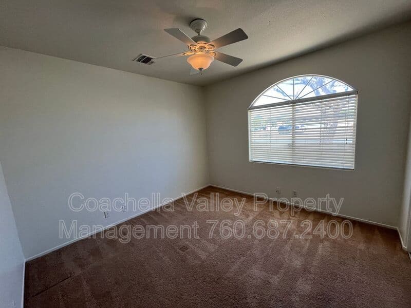 Cathedral City House: 68681 Pasada Rd