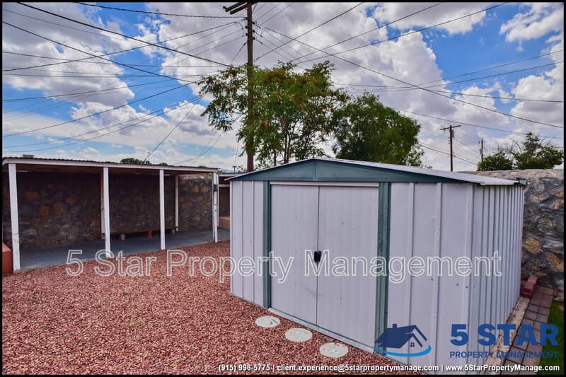El Paso House: 815 Ellis Street