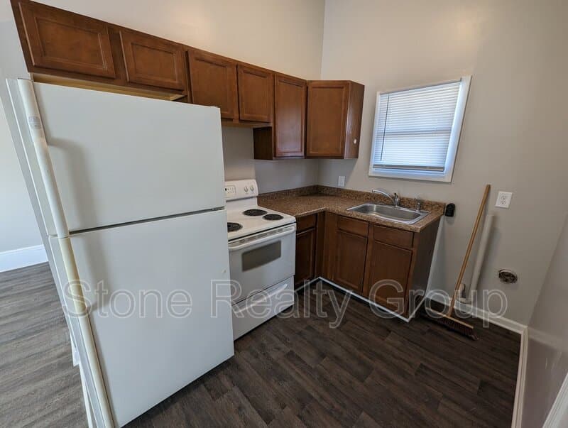 Terre Haute House: 1465 S 18th Street