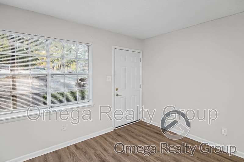Hoover Apartment: 3311 Woodley Ct