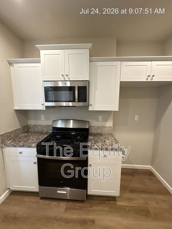Visalia Condo: 505 S Summit Street