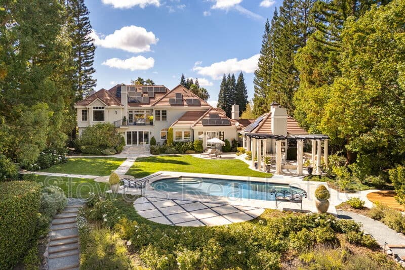 Danville House: 4482 Deer Ridge Rd
