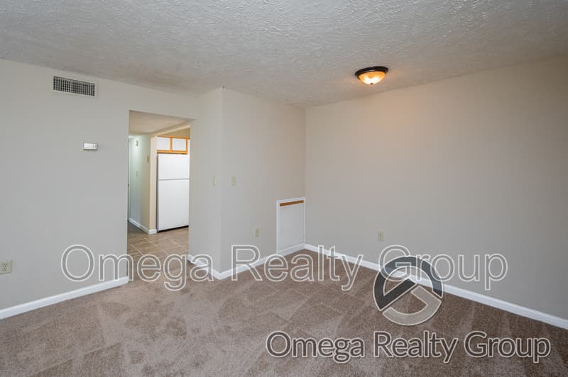 Jemison Condo: 156 Patton St W