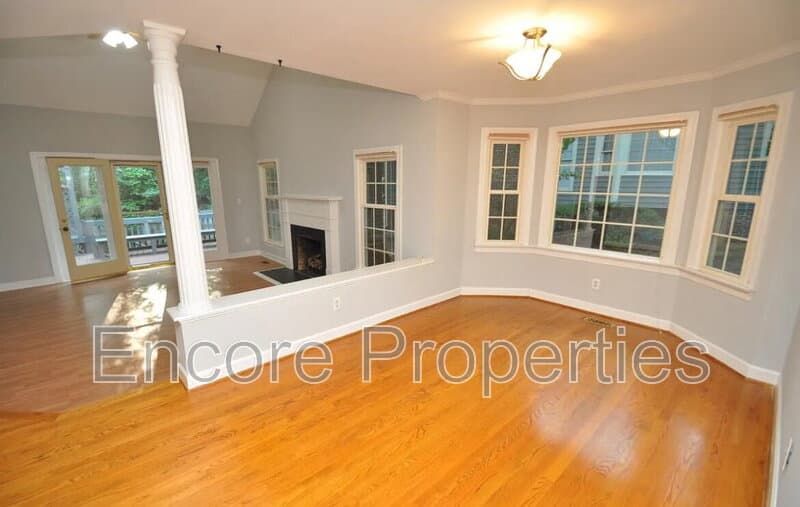 Cary Townhome: 112 Loch Bend Lane