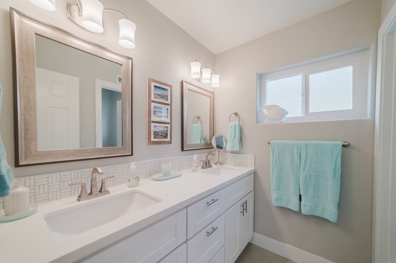 Carlsbad House: 7528 Navigator Circle
