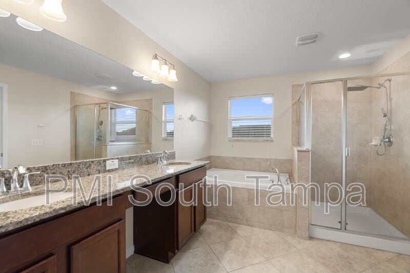 Hudson House: 13740 Newport Shores Dr